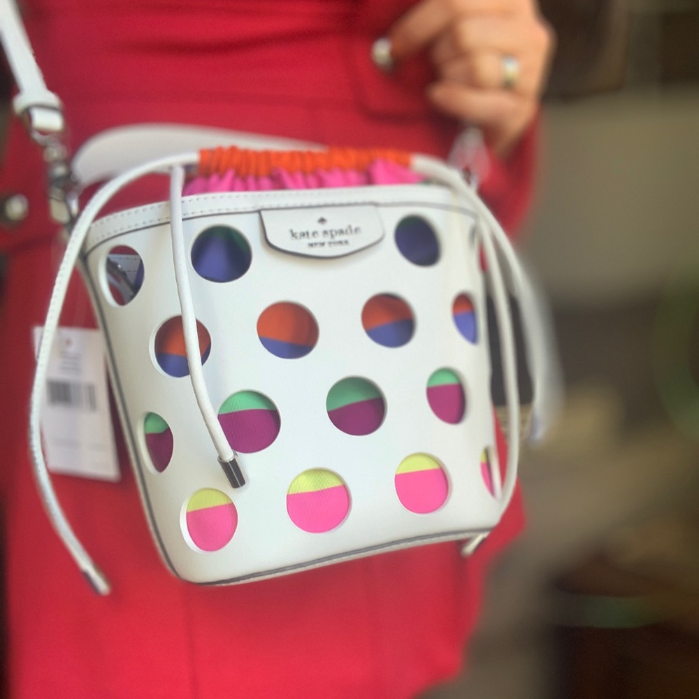Authentic Kate spade leather drawstring Crosby😘 - Picture 9 of 14